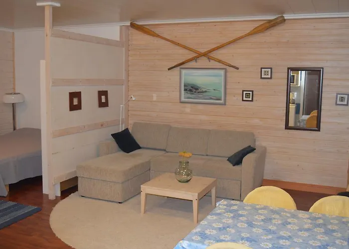 Vuosnaisten Meriasema