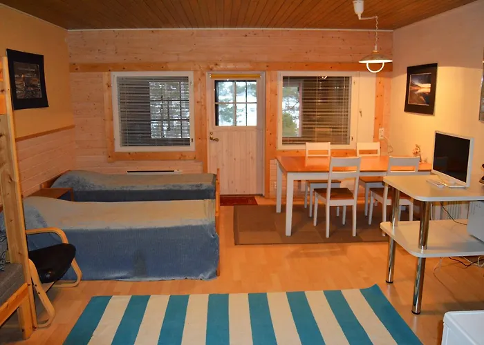 Vuosnaisten Meriasema منتزه العطل 2*