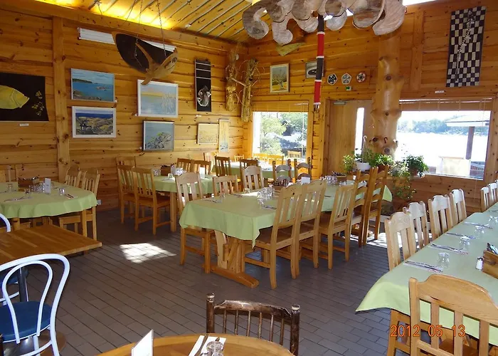 منتزه العطل Vuosnaisten Meriasema 2*